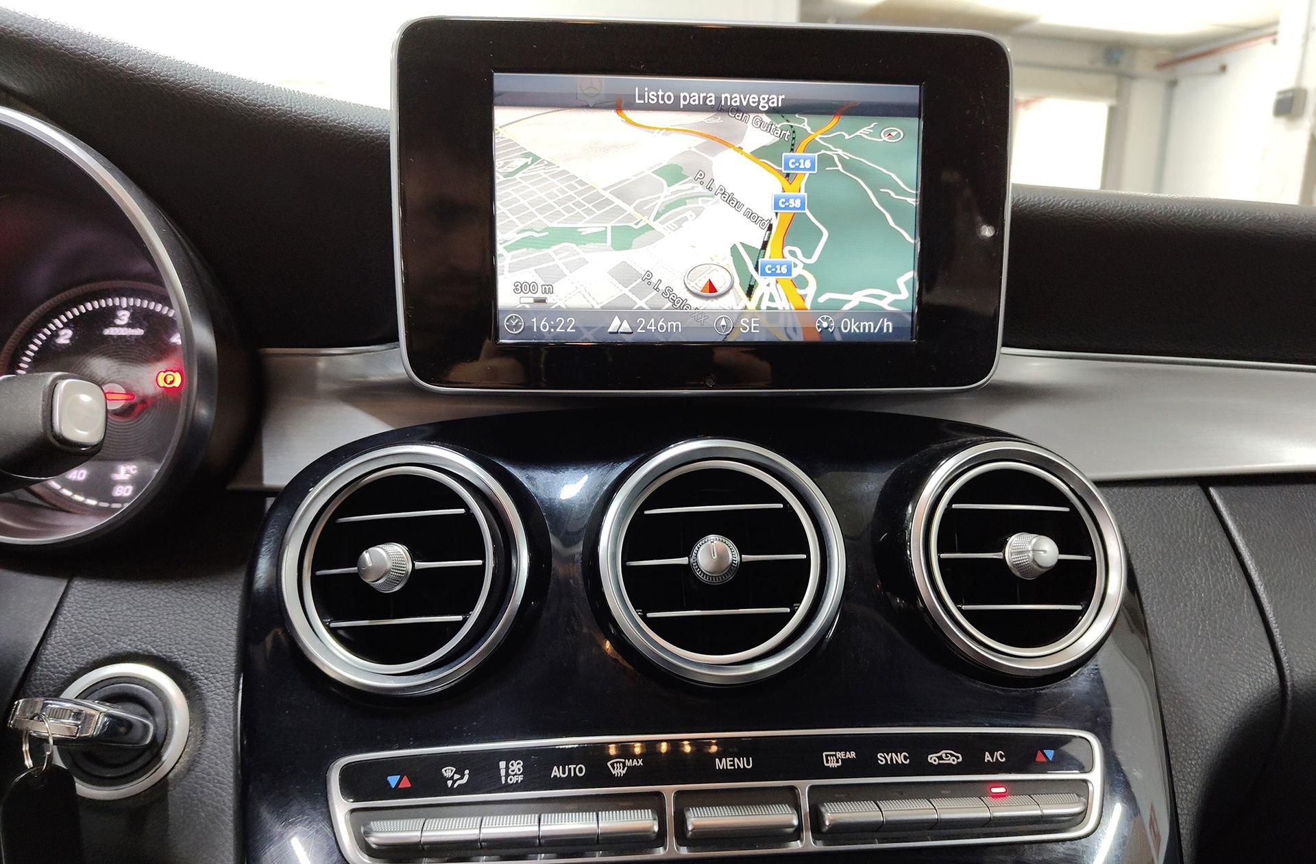 Mercedes-Benz Clase C Estate 220 d Pack AMG - foto 8