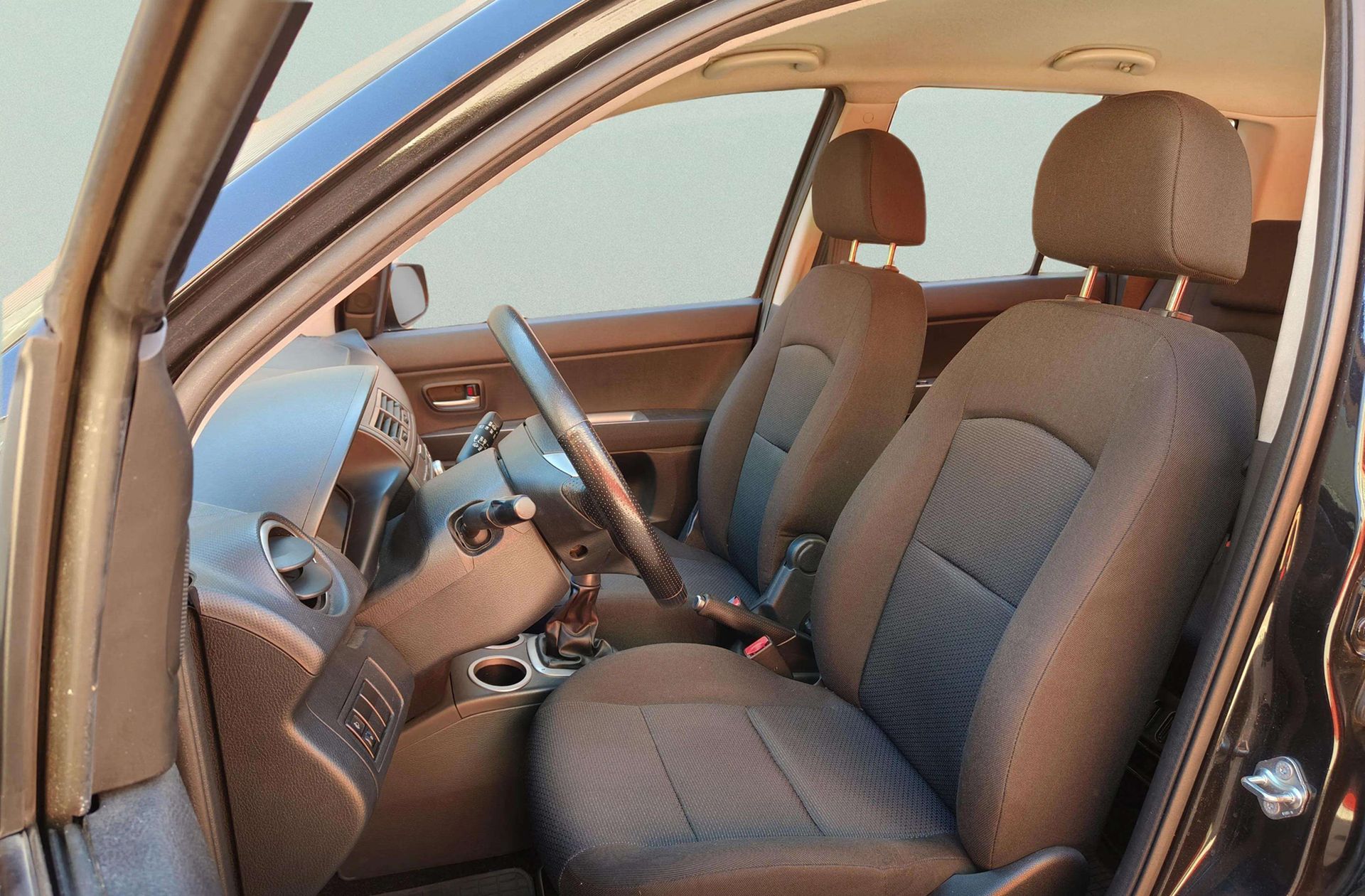 Mazda2 1.6 Sportive - foto 8