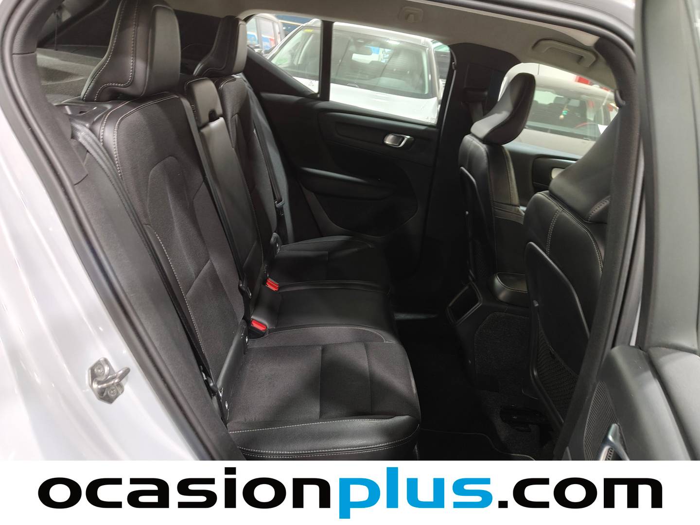 Volvo XC40 Volvo XC40 D3 Business Plus AWD Auto (150 CV) al mejor precio