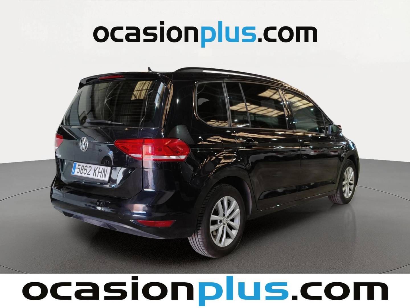 Foto trasera Volkswagen Touran Volkswagen Touran Business 1.2 TSI (110 CV) 7 PLAZAS derecha