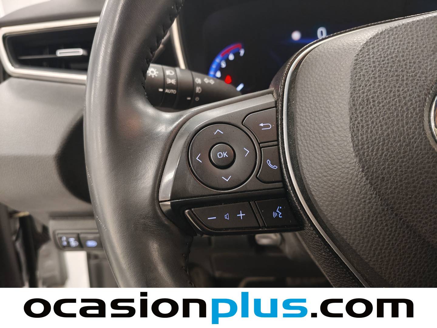 Foto Toyota Corolla Toyota Corolla Touring Sports 125H Active Tech E-CVT (122 CV)