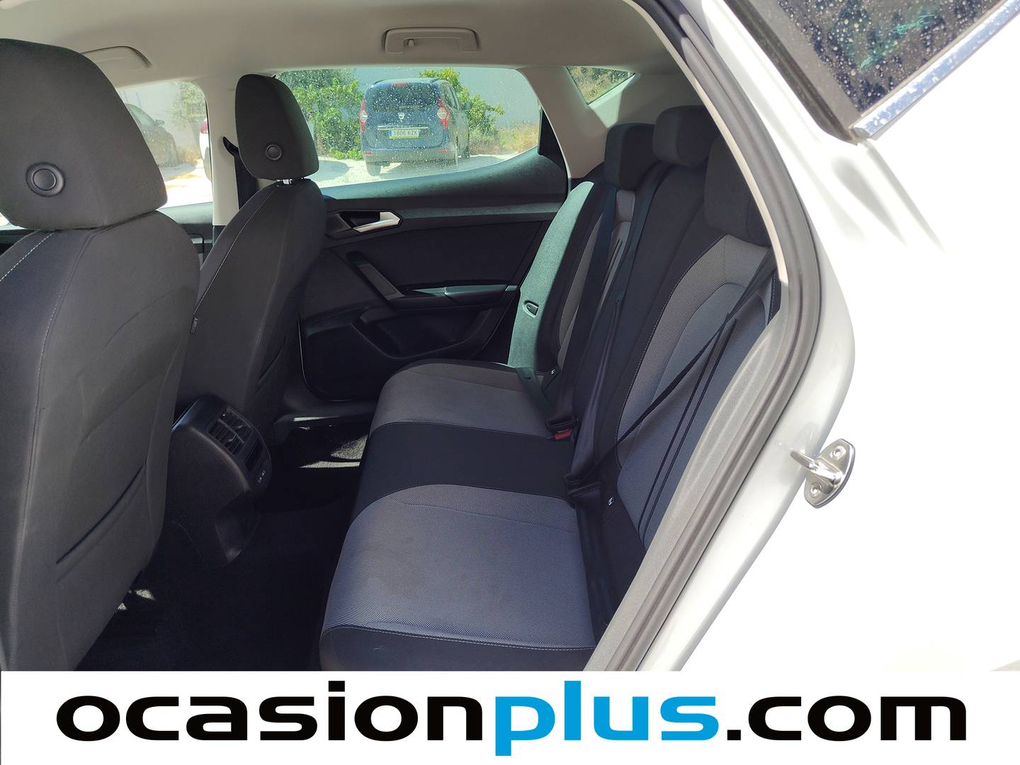 Foto asientos traseros Seat León Seat León 1.5 eTSI Style XL DSG (116 CV)
