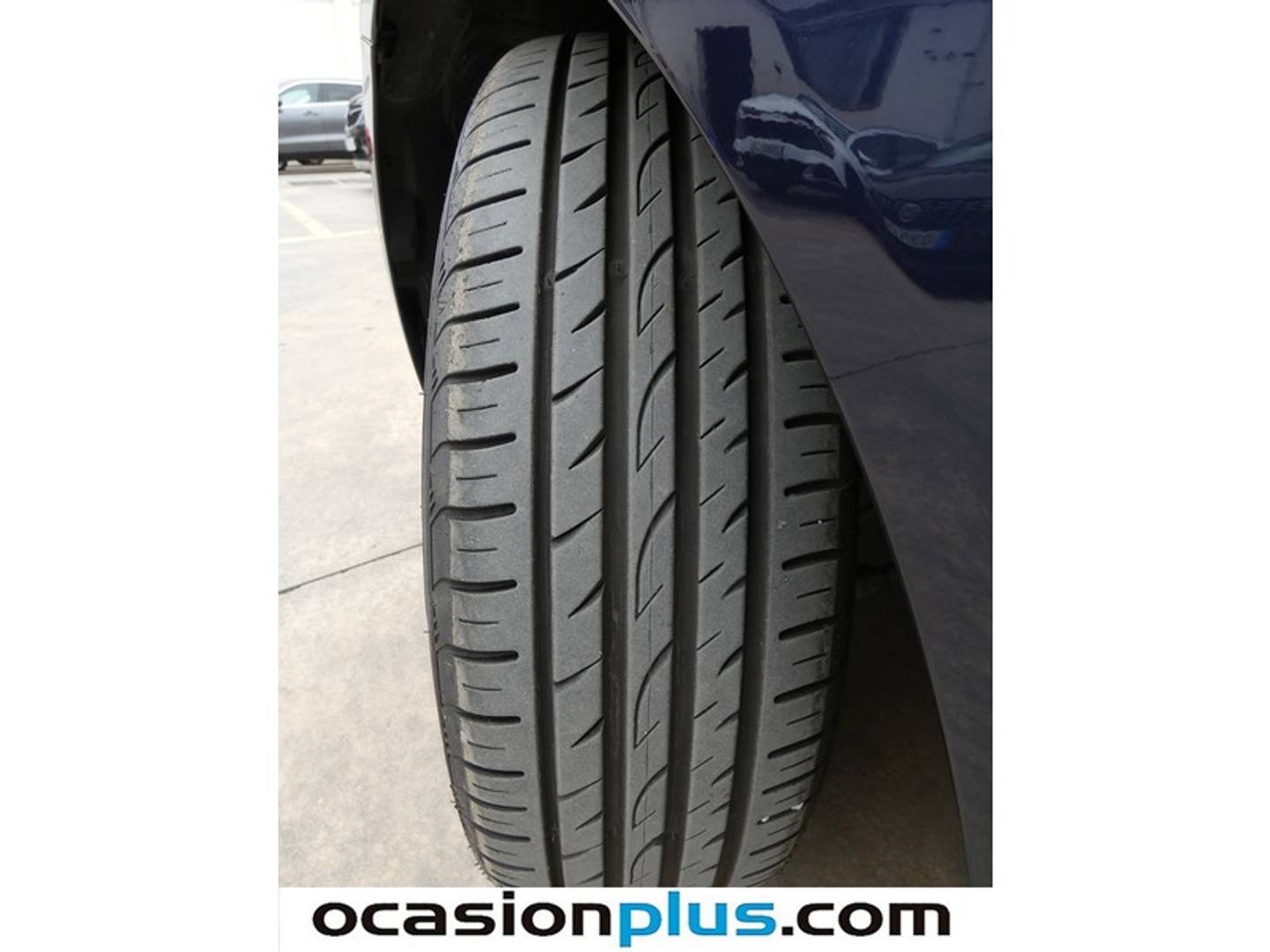 Foto Jaguar XE Jaguar XE 2.0 Diesel Pure RWD AUTO (180 CV)