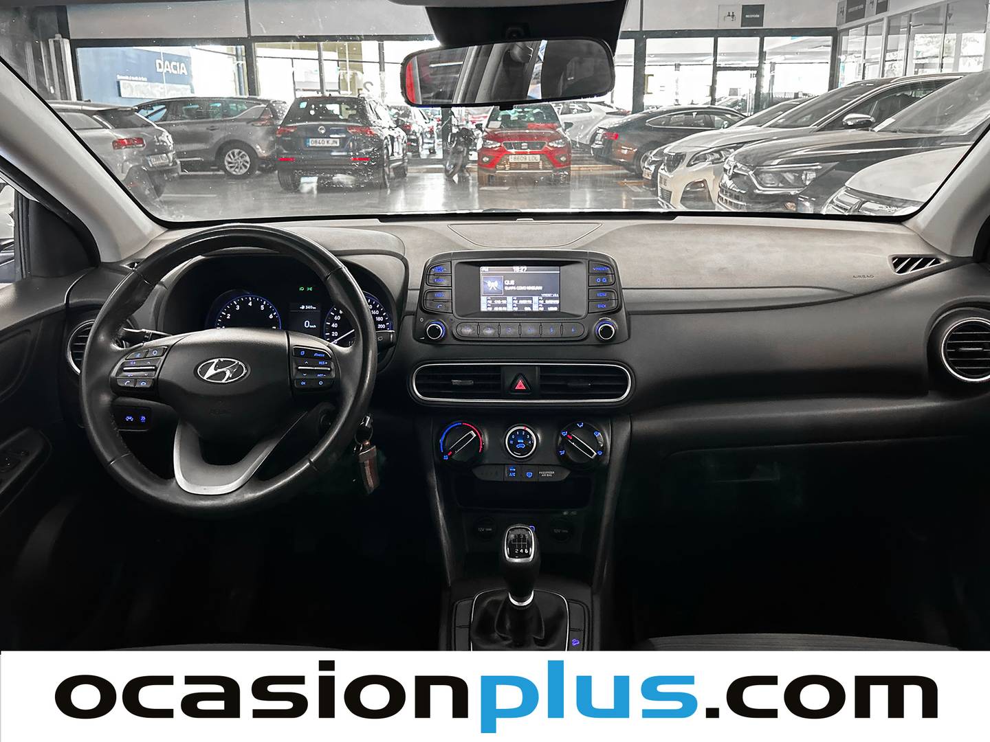 Extras y acabados del Hyundai Kona Hyundai Kona 1.0 TGDi Essence 4x2 (120 CV)