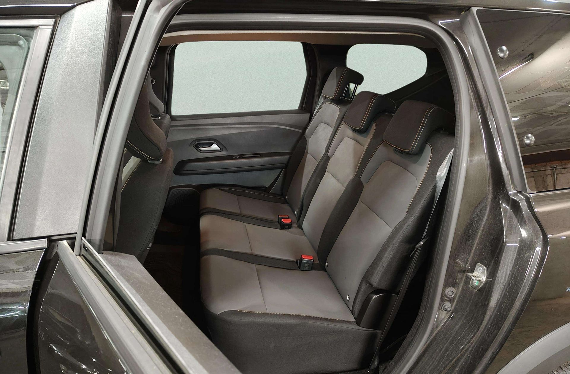 Dacia Jogger Extreme Hybrid 7 plazas - foto 13