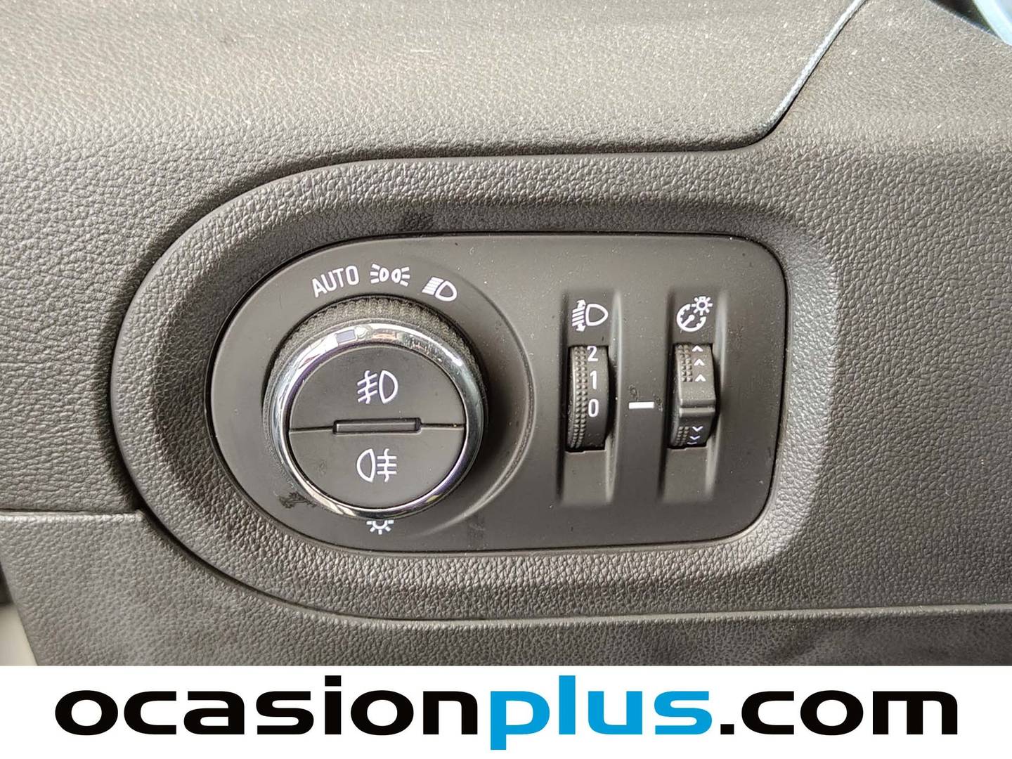 Foto Opel Grandland X Opel Grandland X 1.2 Turbo Ultimate Auto (130 CV)