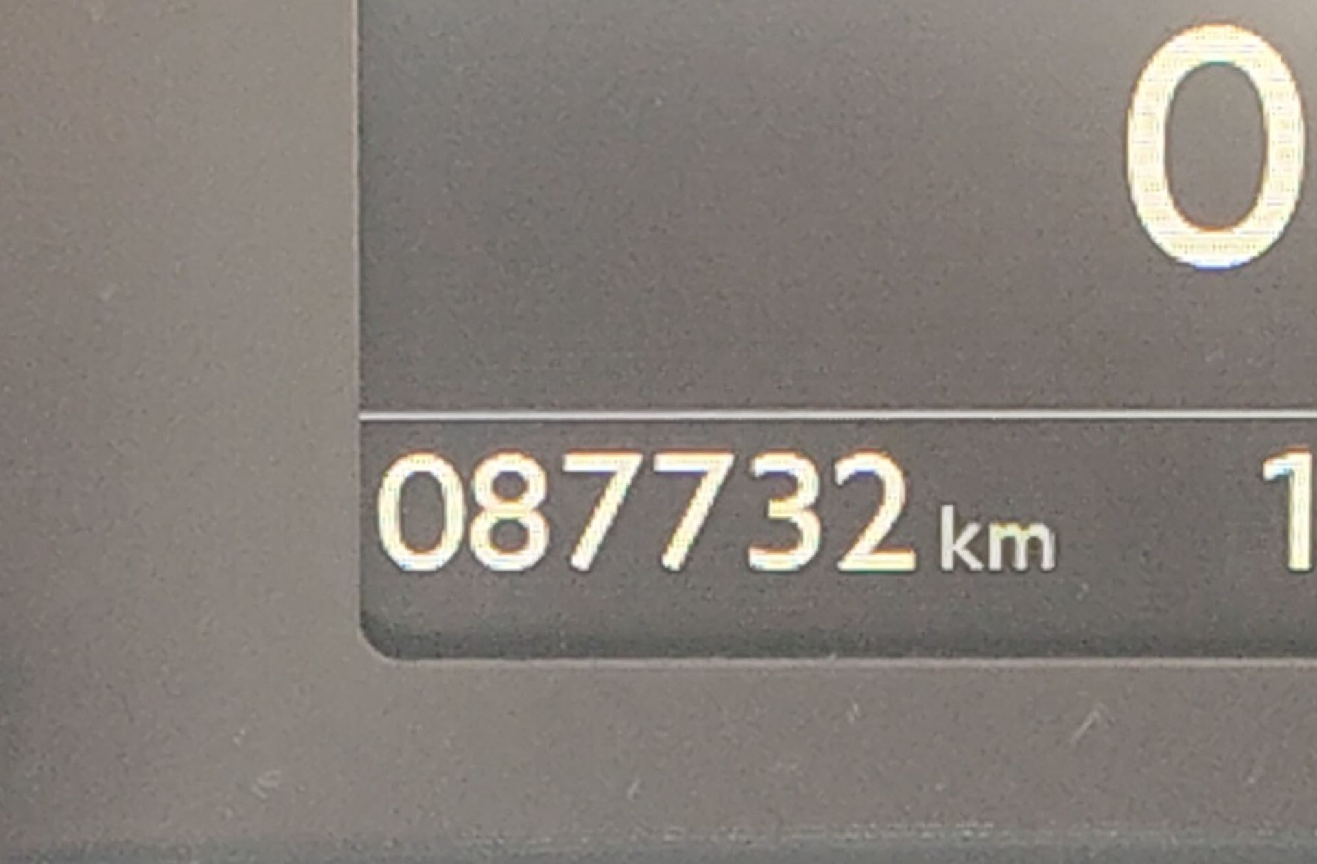 Peugeot 308 BlueHDi 130 Allure - foto 11