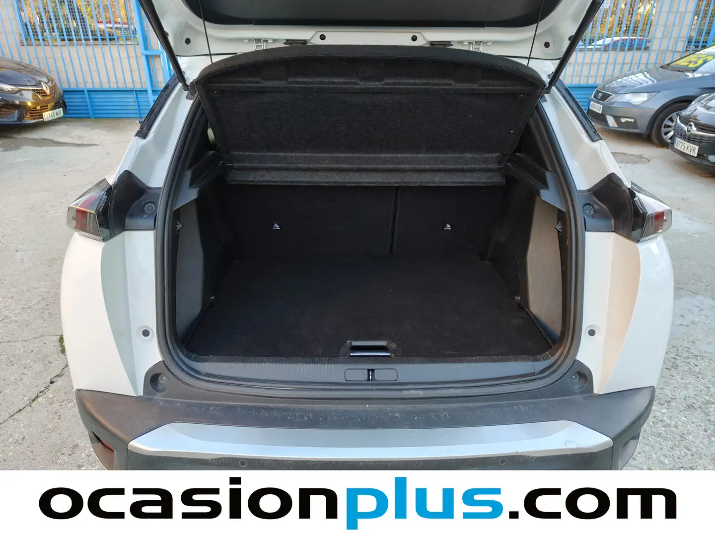 Foto Peugeot 2008 Peugeot 2008 PureTech 100 S&S Allure (100 CV)