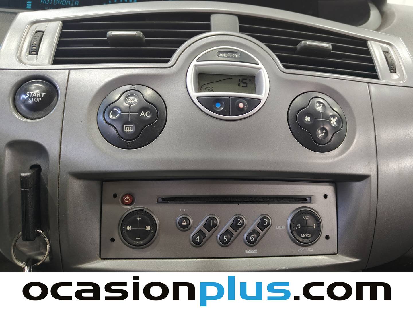 Extras y acabados del Renault Scénic Renault Scenic 1.9 dCi Dynamique EU4 (130 CV)