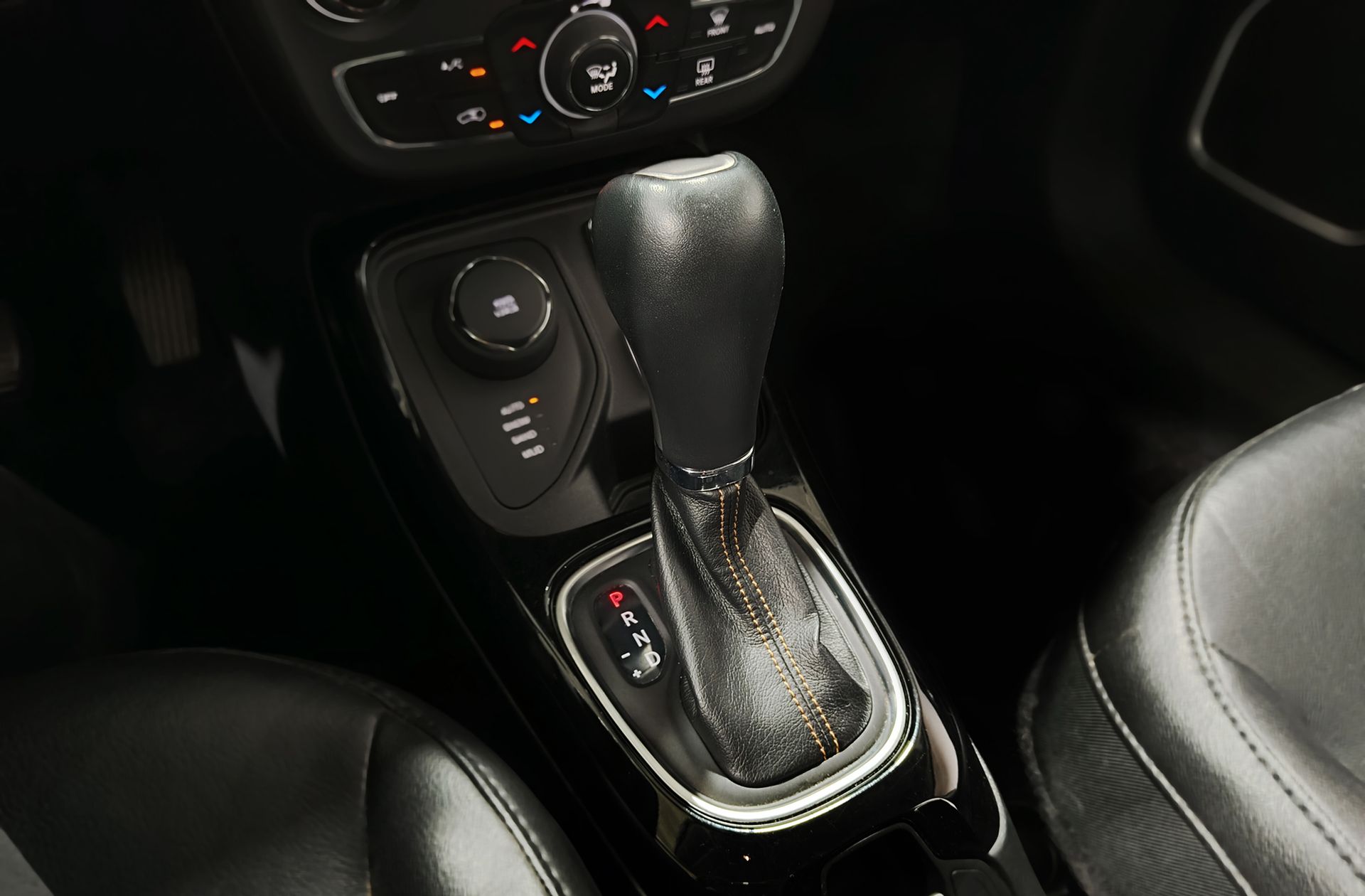 Jeep Compass 2.0 MultiJet Limited 4x4 AD - foto 5