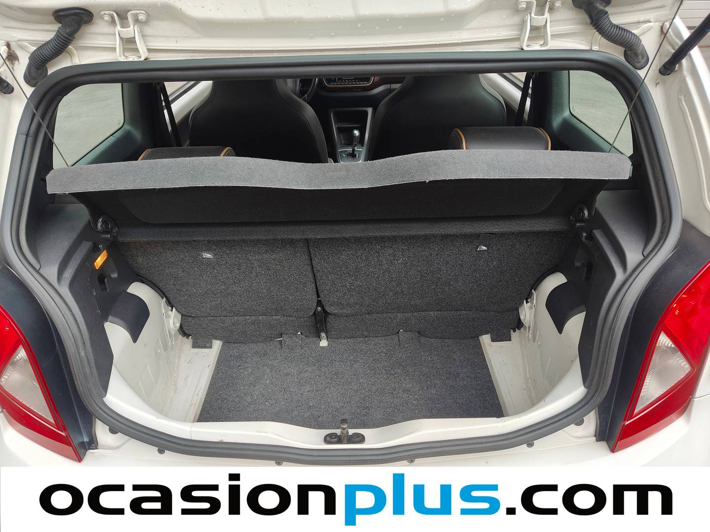 Fotos maletero Seat Mii Seat Mii 1.0 Cosmopolitan Auto (75 CV)