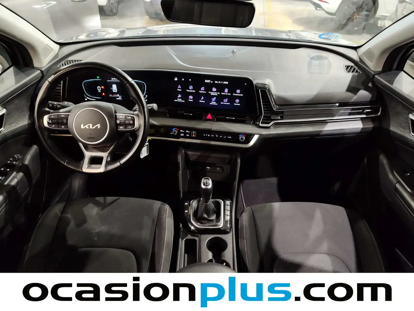 Foto KIA Sportage Kia Sportage 1.6 CRDi MHEV Business 4x2 (136 CV)