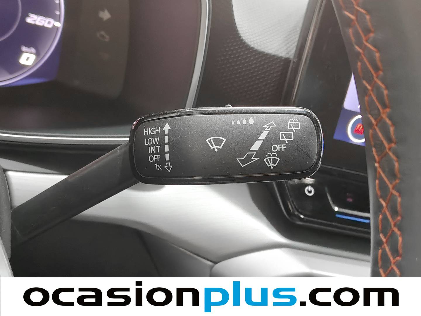 Foto Seat León SEAT León 1.5 eTSI S&S FR Go XL DSG (150 CV)