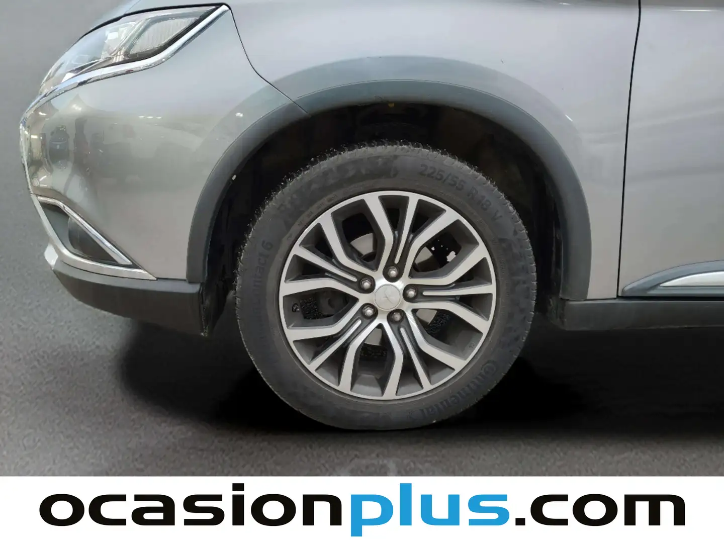 Foto Mitsubishi Outlander Mitsubishi Outlander 220 DI-D Motion 2WD (150 CV)