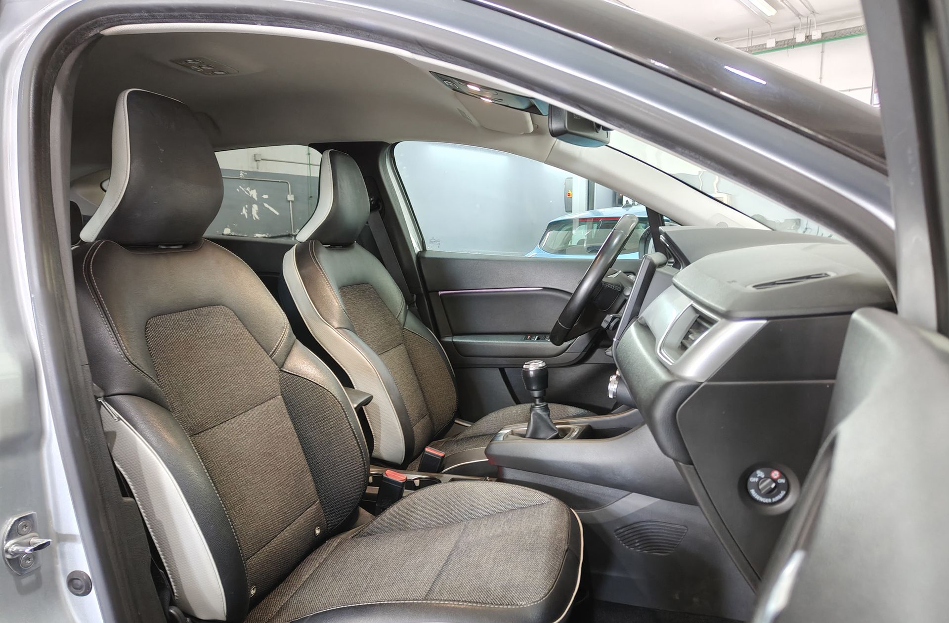 Renault Captur Techno TCe - foto 19