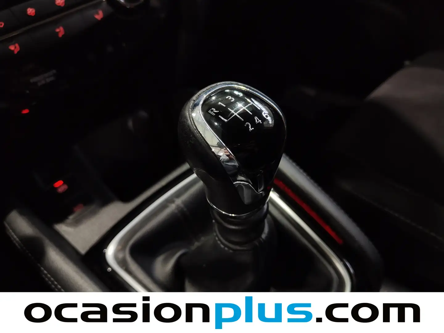 Foto Nissan QASHQAI Nissan Qashqai DIG-T 115 N-Connecta 4x2 (115 CV)