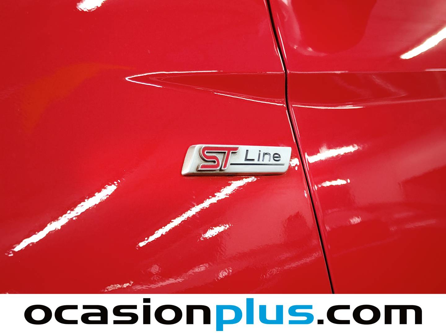 Foto Ford Focus Ford Focus 1.0 Ecoboost ST-Line Black&Red (125 CV)