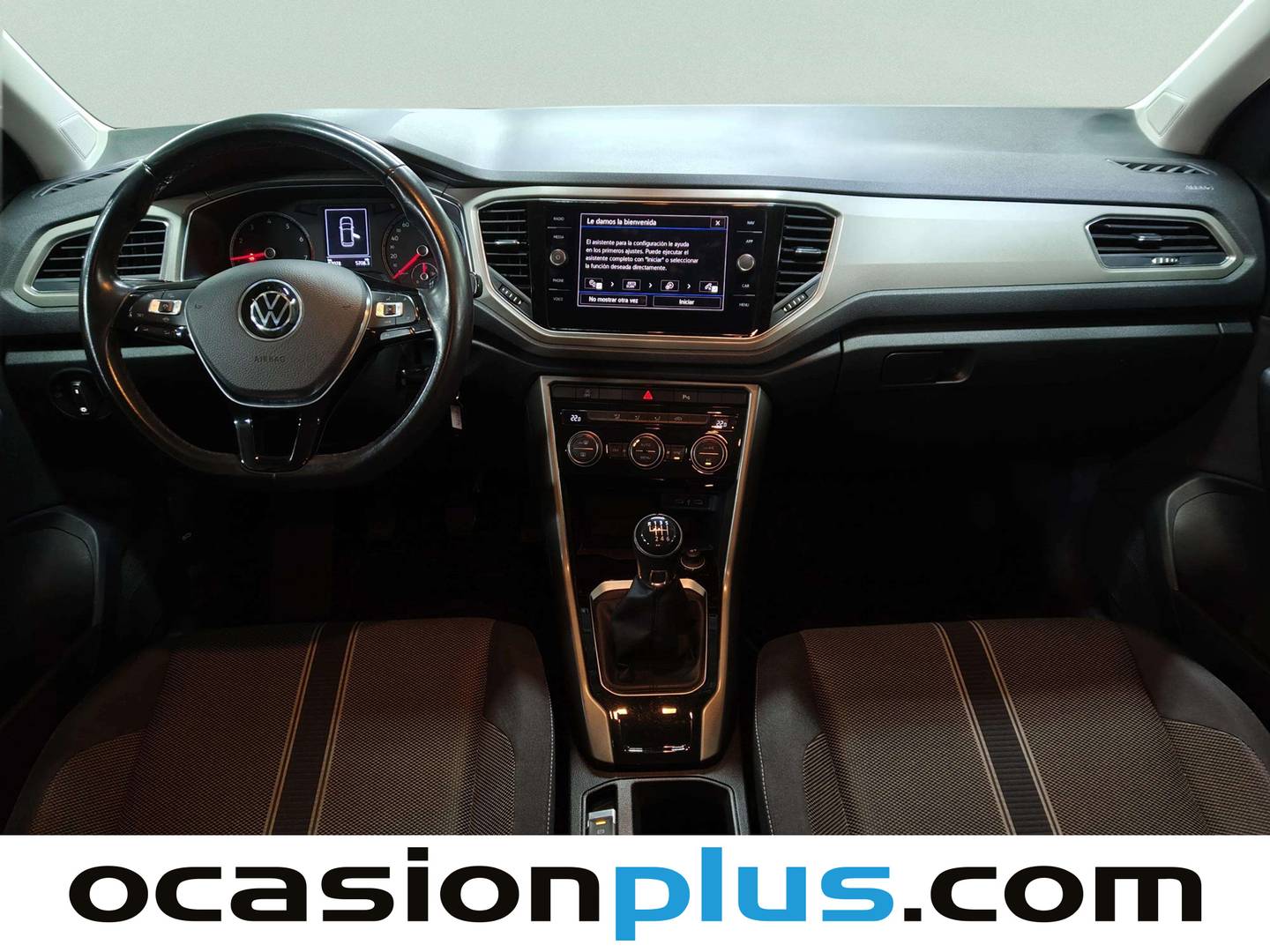 Foto Volkswagen T-Roc Volkswagen T-Roc Advance 1.0 TSI (110 CV)