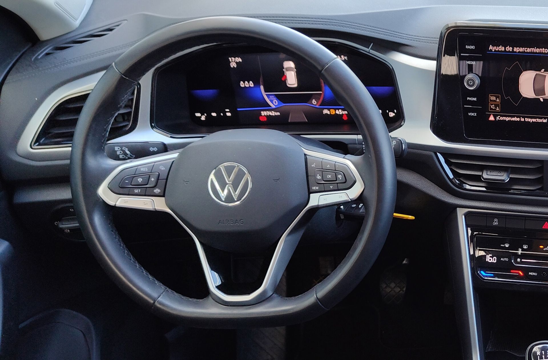 Volkswagen T-Roc Life 2.0 TDI - foto 26