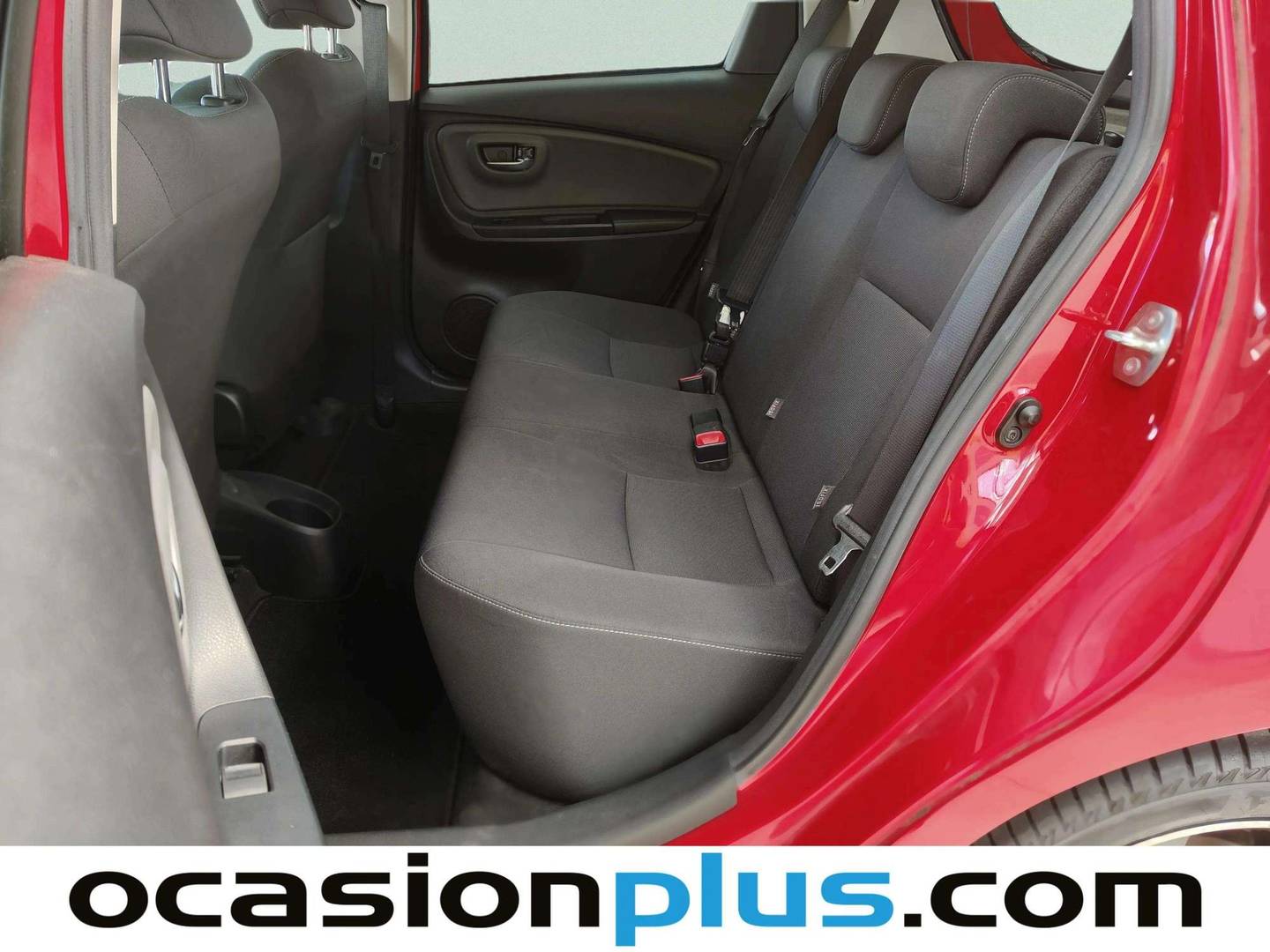 Foto asientos traseros Toyota Yaris Toyota Yaris 1.3 100 Feel (99 CV)