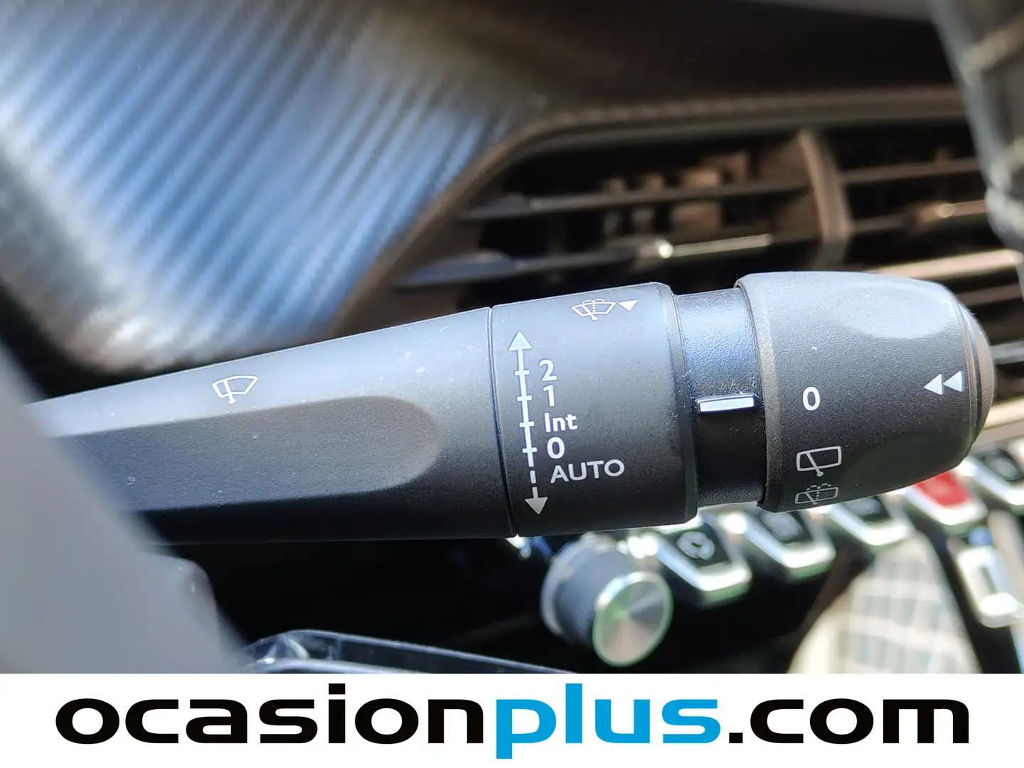 Foto Peugeot 2008 Peugeot 2008 PureTech 100 S&S Allure (100 CV)