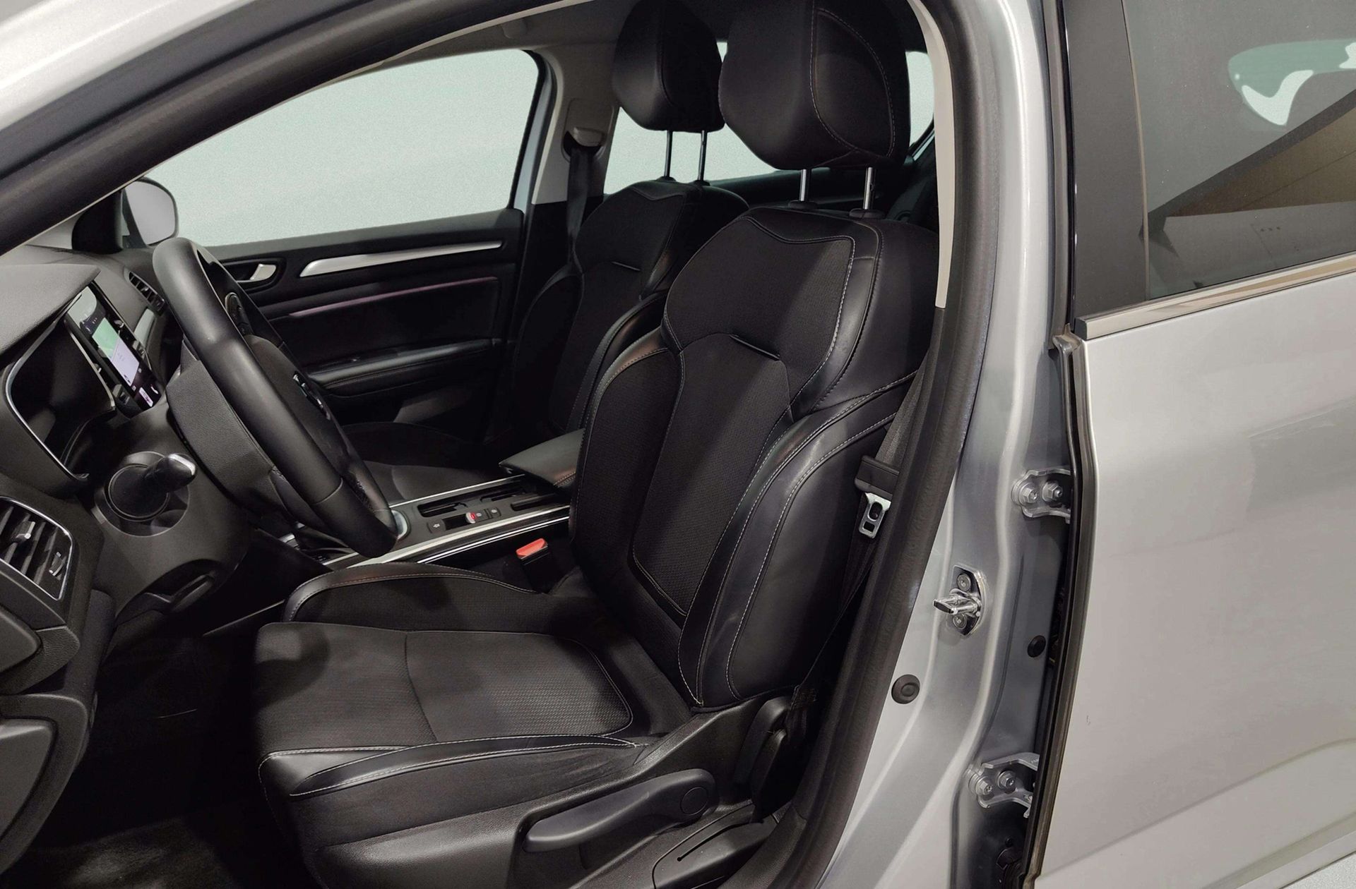 Renault Mégane Sport Tourer Techno TCe EDC GPF - foto 13