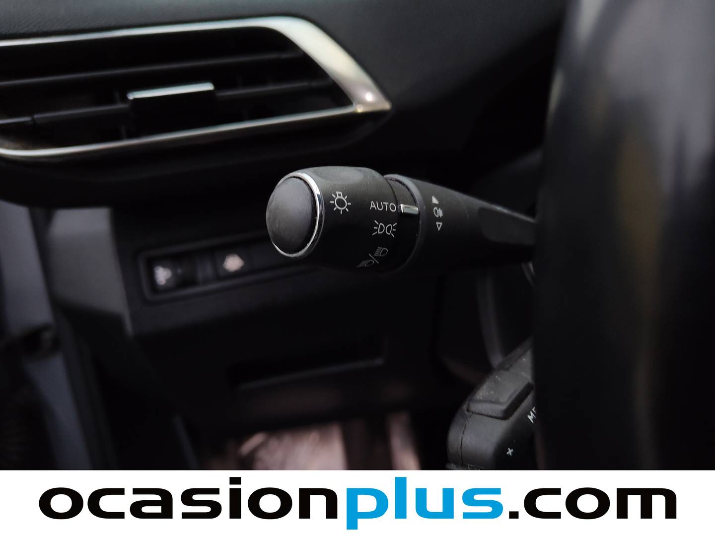 Foto Peugeot 3008 Peugeot 3008 PureTech 130 S&S Allure Pack (130 CV)