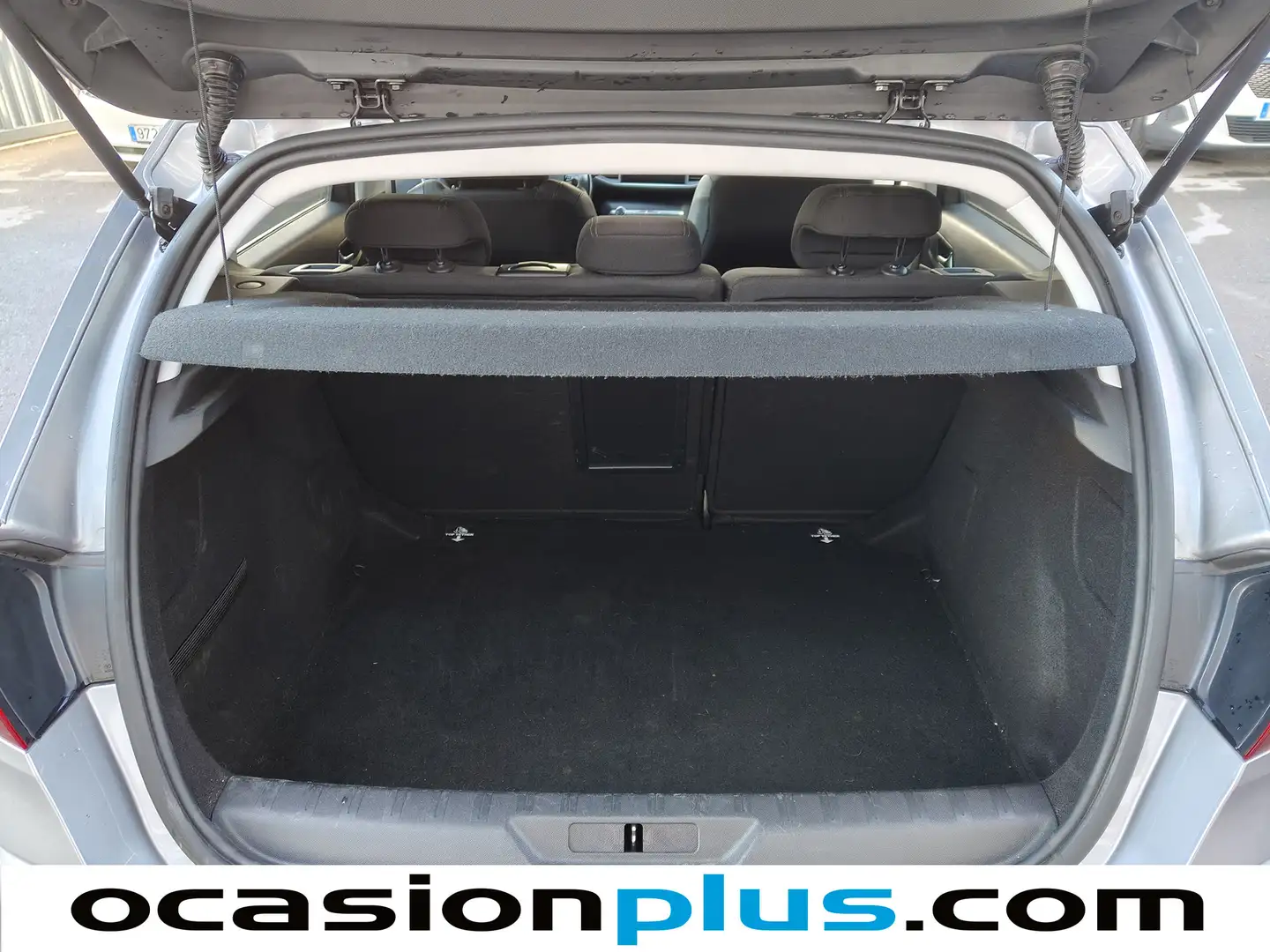 Foto Peugeot 308 Peugeot 308 BlueHDi 100 Allure (100 CV)