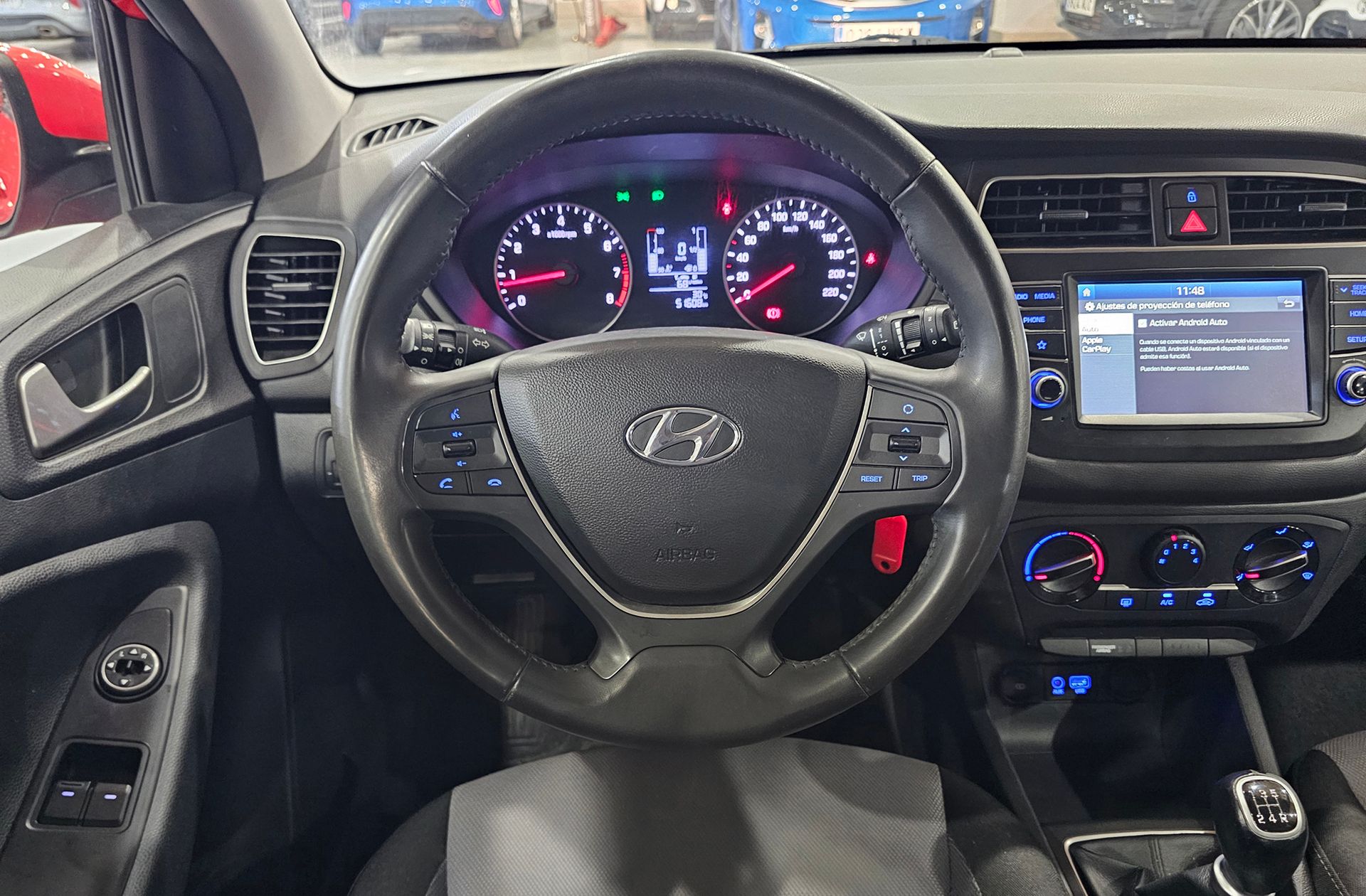 Hyundai i20 1.2 MPI Essence LE - foto 20