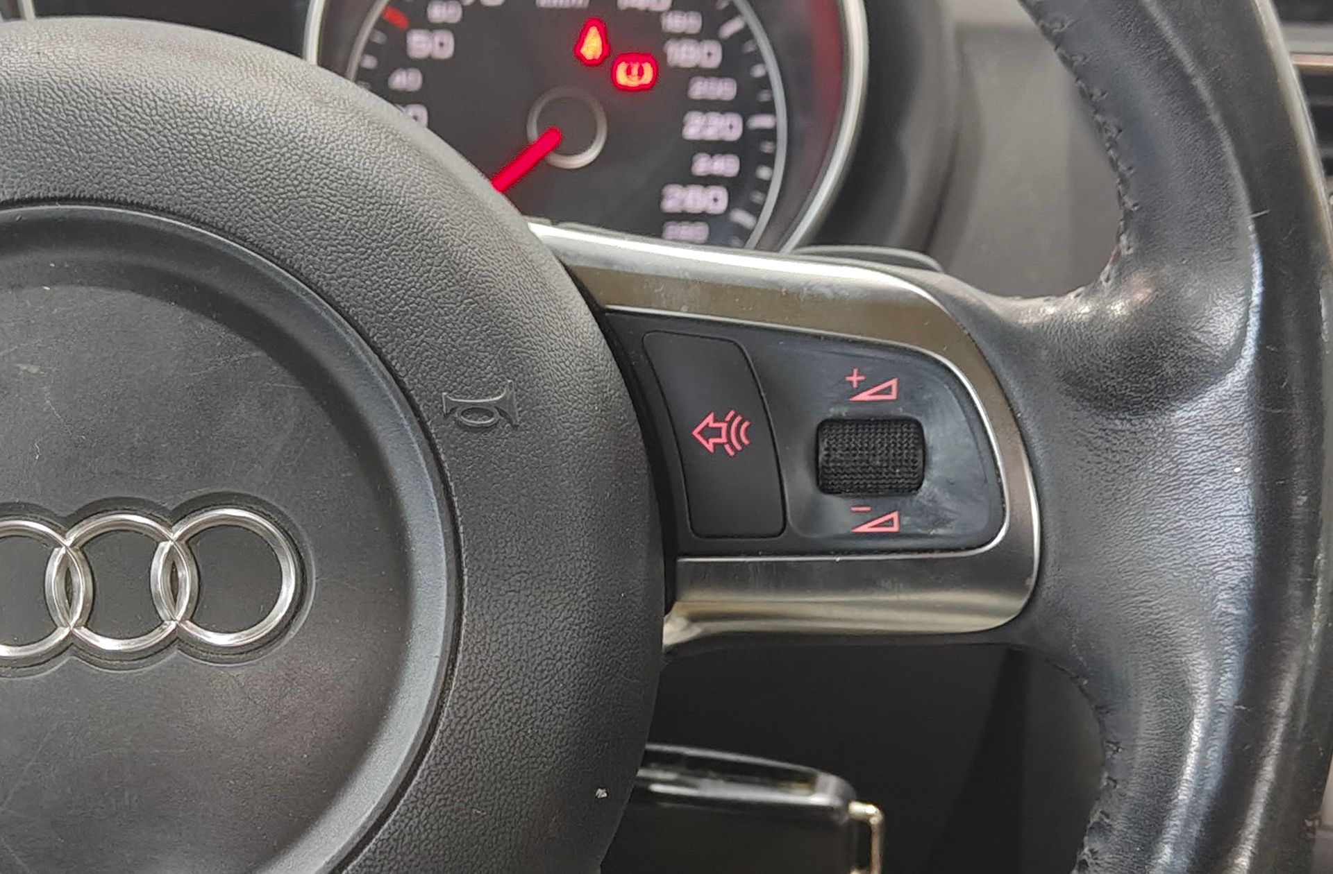 Audi TT Coupe 2.0 TFSI S tronic - foto 24