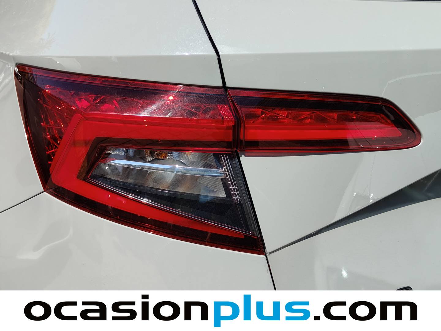Skoda Karoq Skoda Karoq 1.5 TSI ACT Sportline DSG (150 CV) gasolina