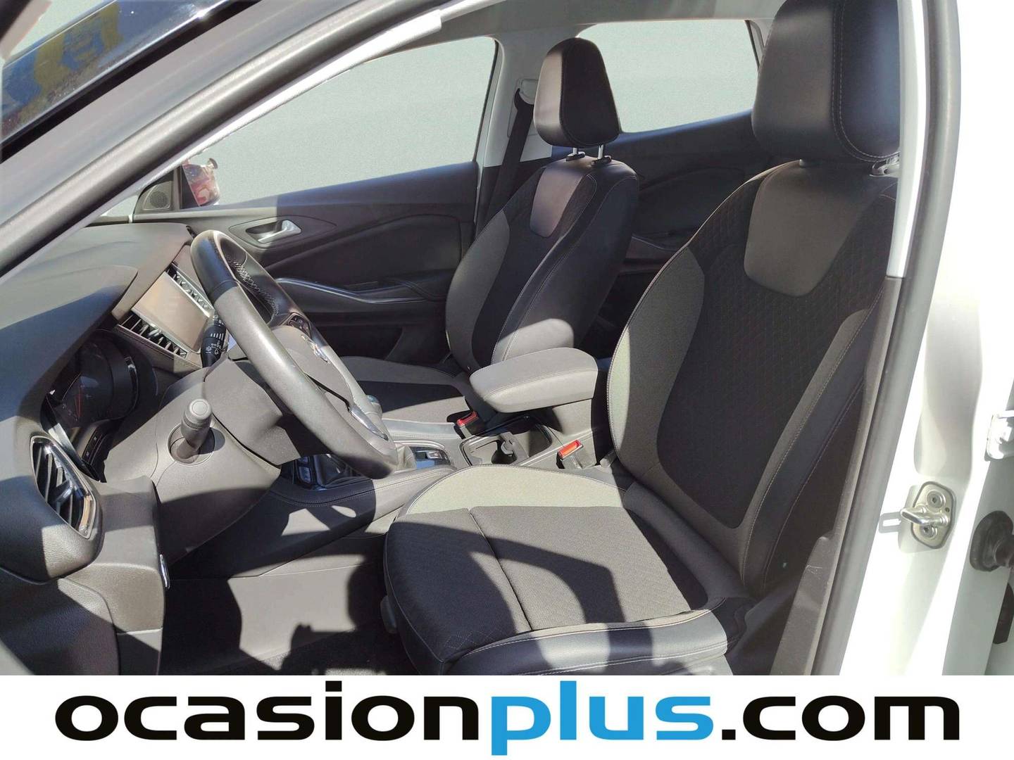 Foto asientos delanteros Opel Grandland X Opel Grandland X 1.5 CDTi Opel 2020 (130 CV)