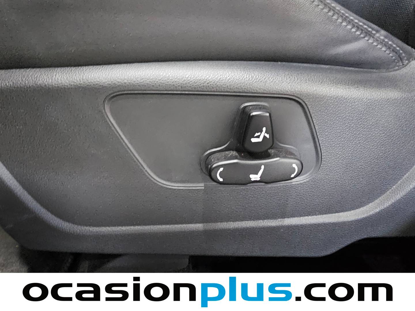 Extras y acabados del SsangYong Korando SsangYong Korando D16T Limited (136 CV)