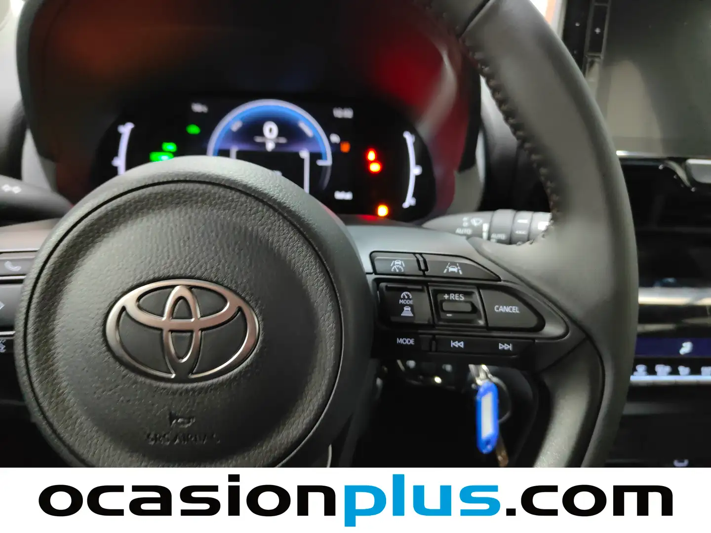Foto Toyota Yaris Cross Toyota Yaris Cross 120H Business Plus (116 CV)