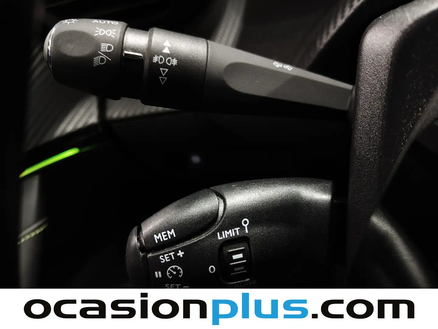 Foto Peugeot 2008 Peugeot 2008 PureTech 130 S&S GT (130 CV)