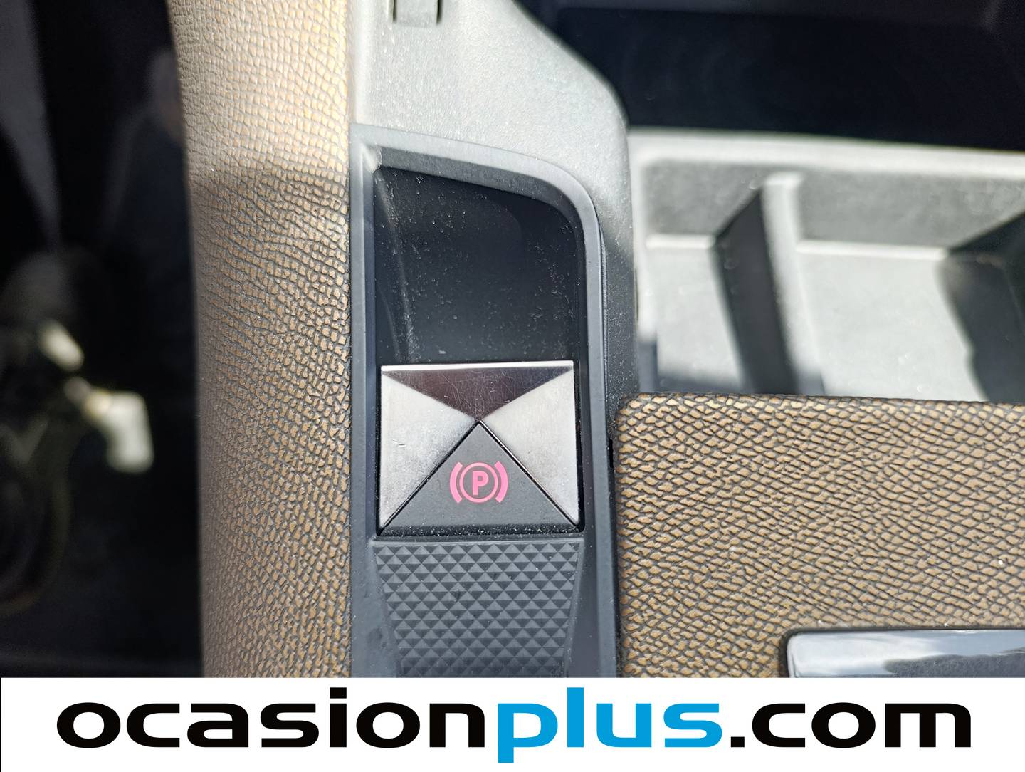 DS DS 7 Crossback DS DS7 Crossback BlueHDi 180 So Chic Auto (180 CV) 2020