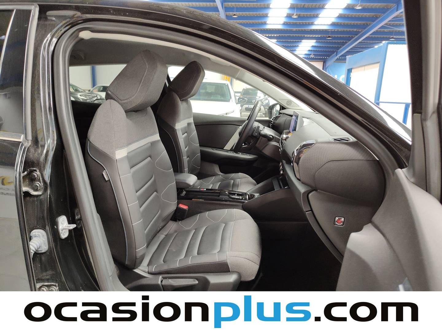 Foto Citroën C4 X Citroen C4 X 1.2 PureTech 130 S&S Shine EAT8 (131 CV)