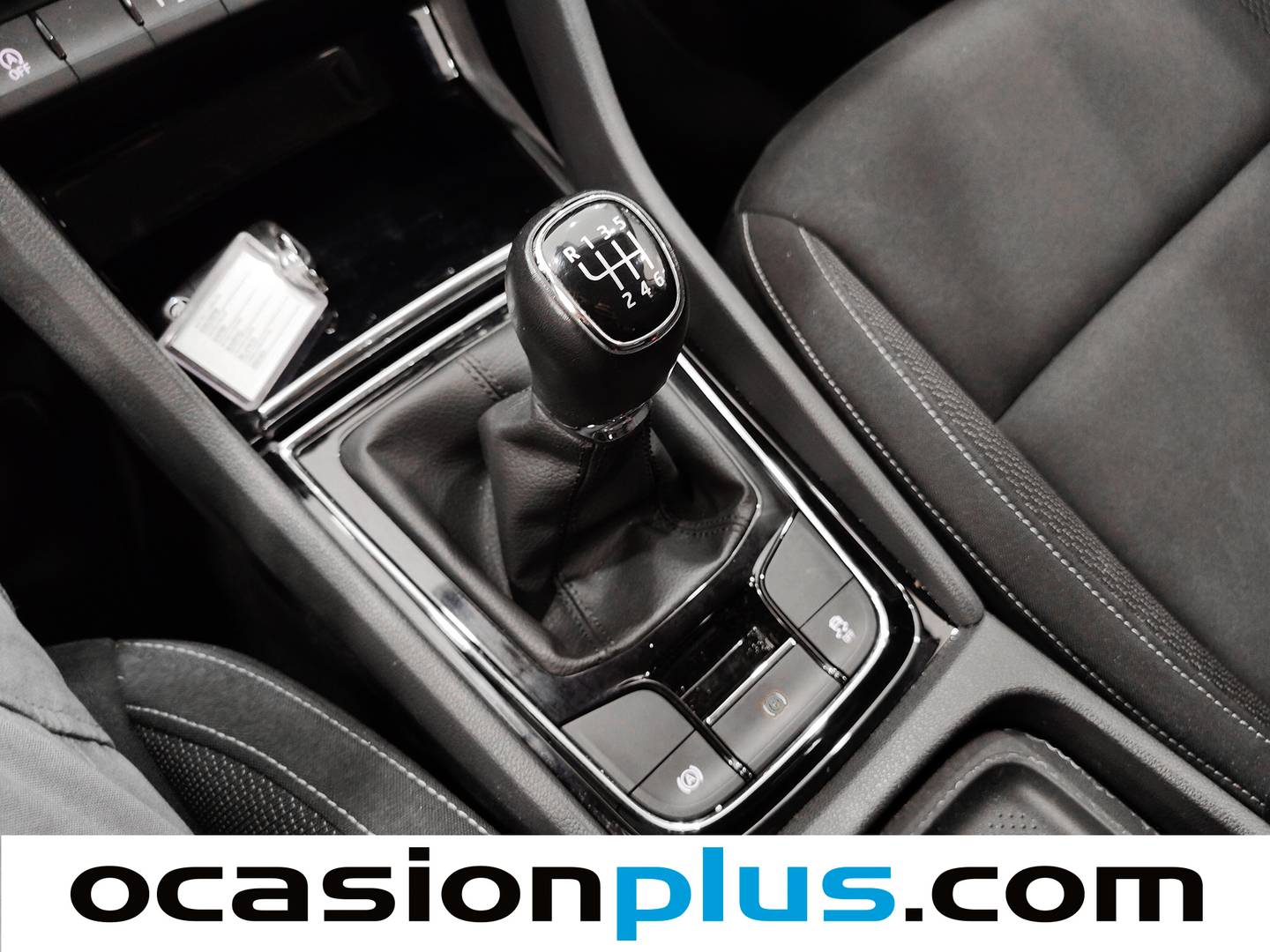 Foto Skoda Karoq Skoda Karoq 2.0 TDI Selection (115 CV)