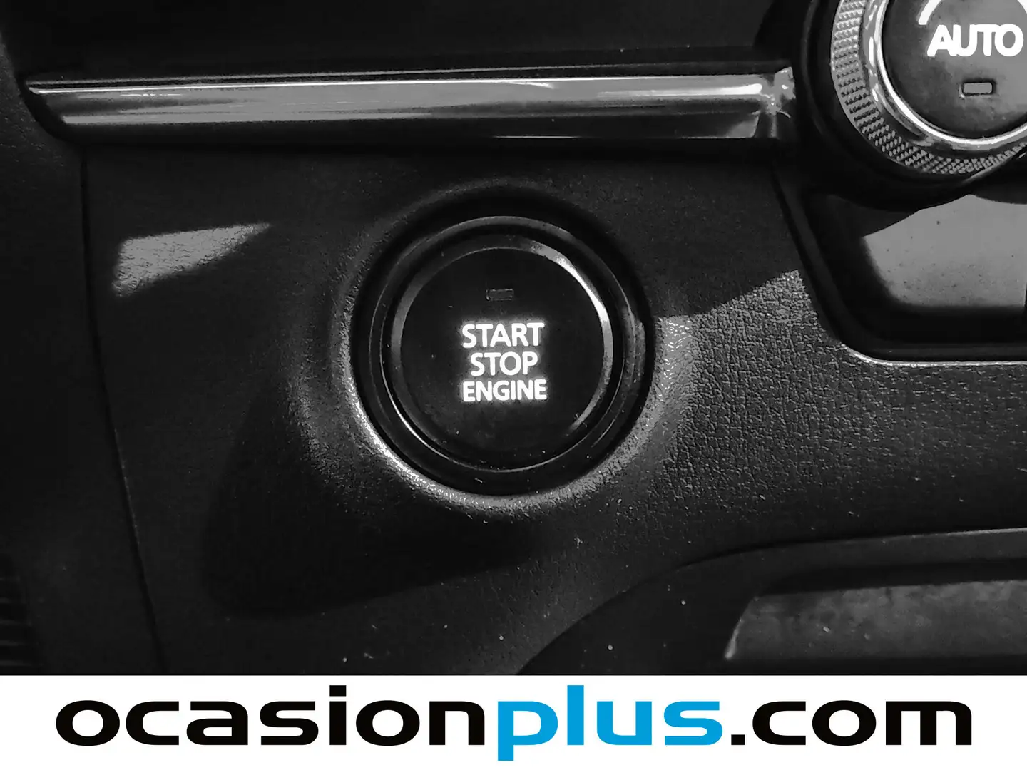 Foto Mazda Mazda3 Mazda Mazda 3 2.0 e-Skyactiv-G Evolution  (122 CV)