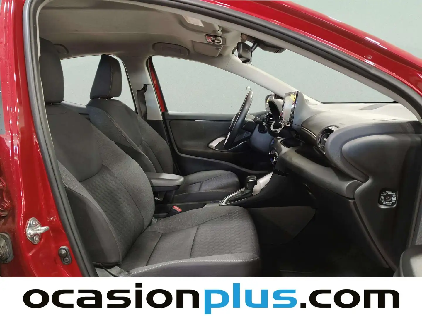 Foto Toyota Yaris Toyota Yaris 120H Business Plus (116 CV)