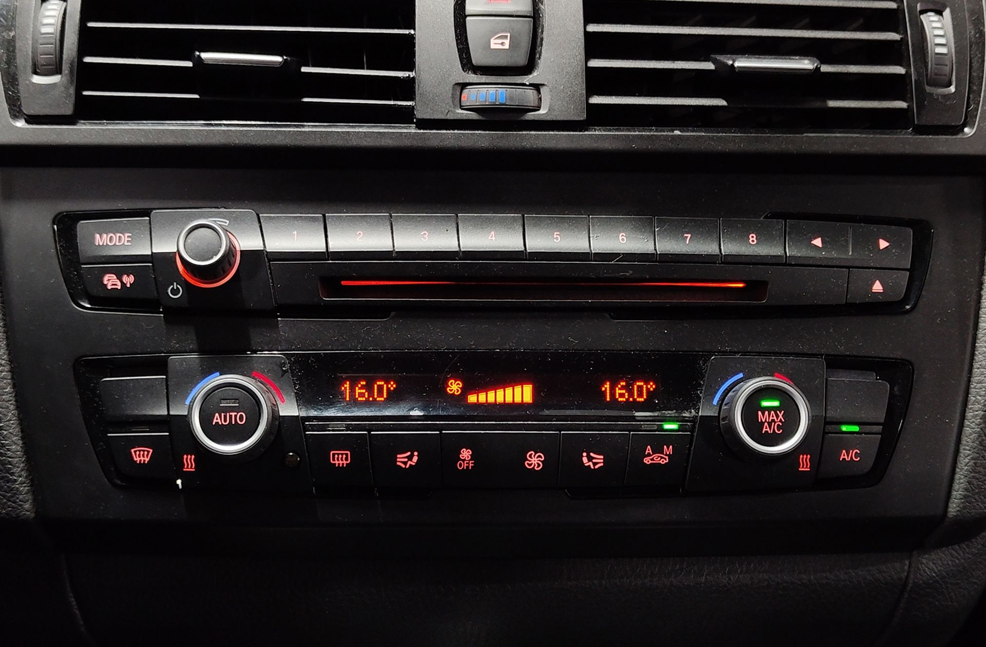 BMW Serie 1 118d - foto 37
