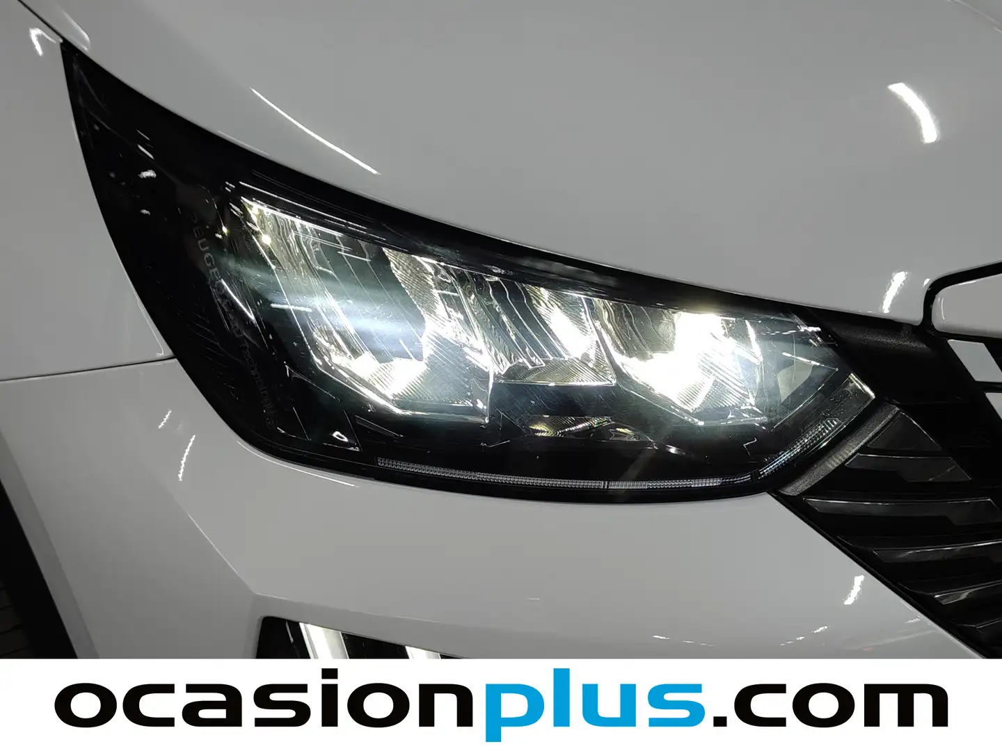 Foto Peugeot 2008 Peugeot 2008 PureTech 100 S&S Allure (100 CV)