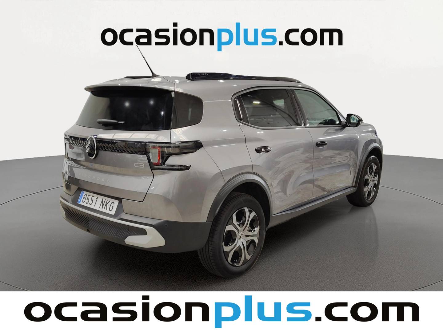 Foto trasera Citroën C3 Aircross Citroën C3 Aircross Hybrid 145 Plus e-DCS6 (145 CV) derecha
