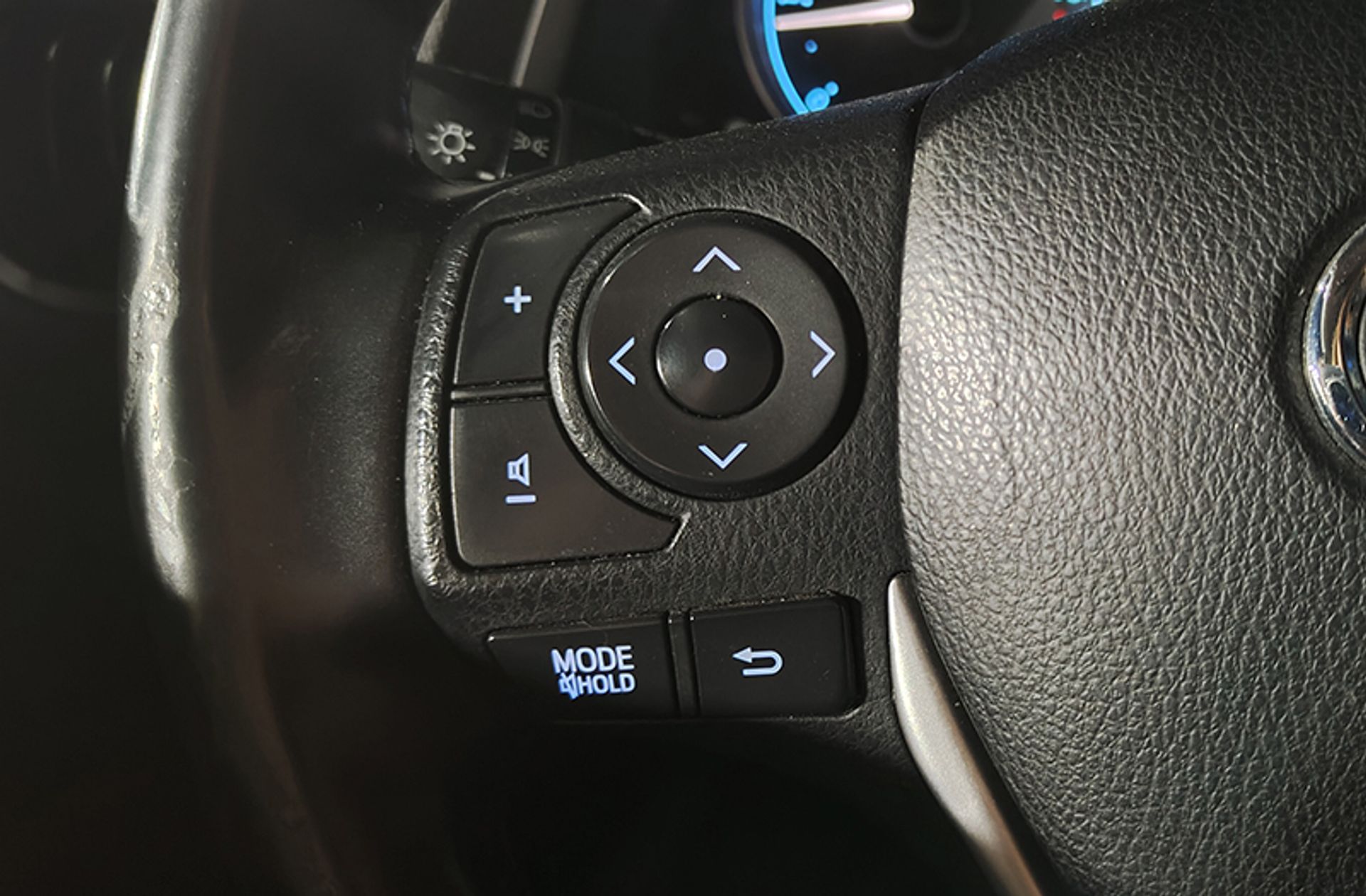Toyota Auris 120D Active - foto 20