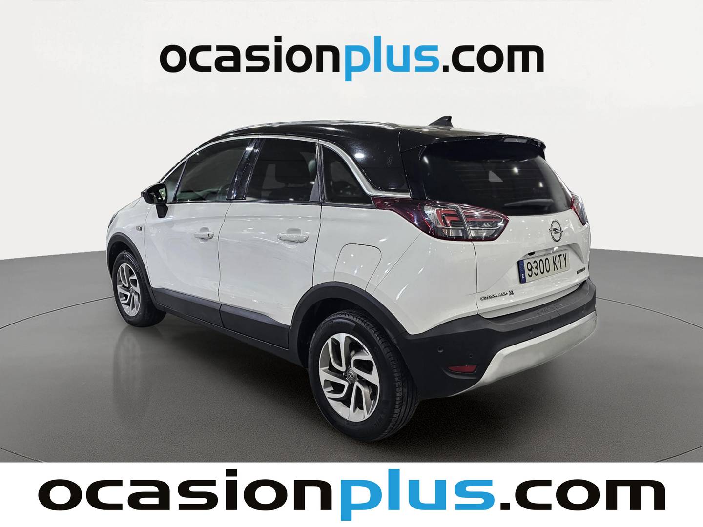 Foto trasera Opel Crossland X Opel Crossland X 1.5 D S&S Design Line 120 Aniversario (102 CV) derecha