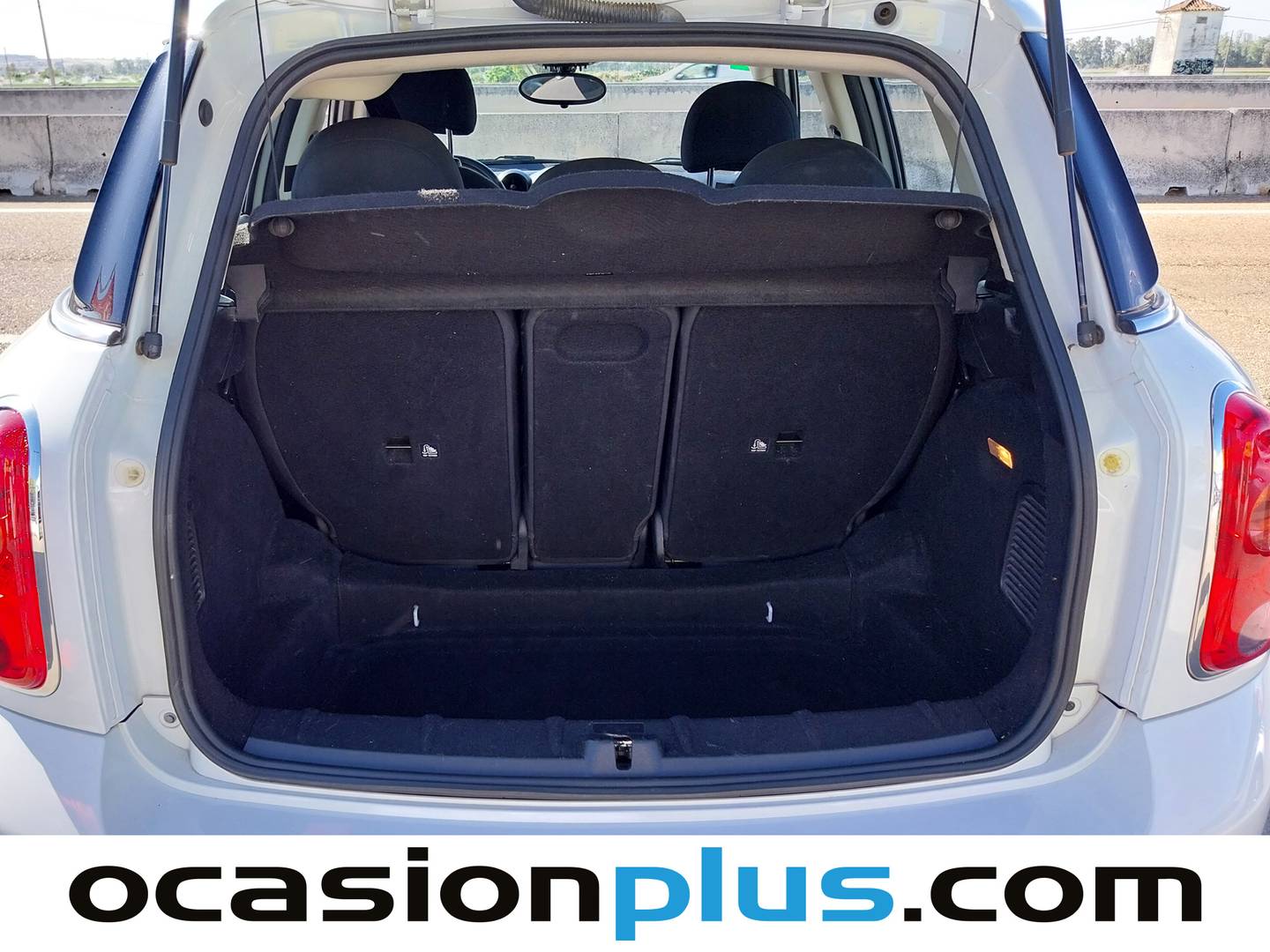 Fotos maletero Mini Countryman Mini MINI Countryman One D (90 CV)
