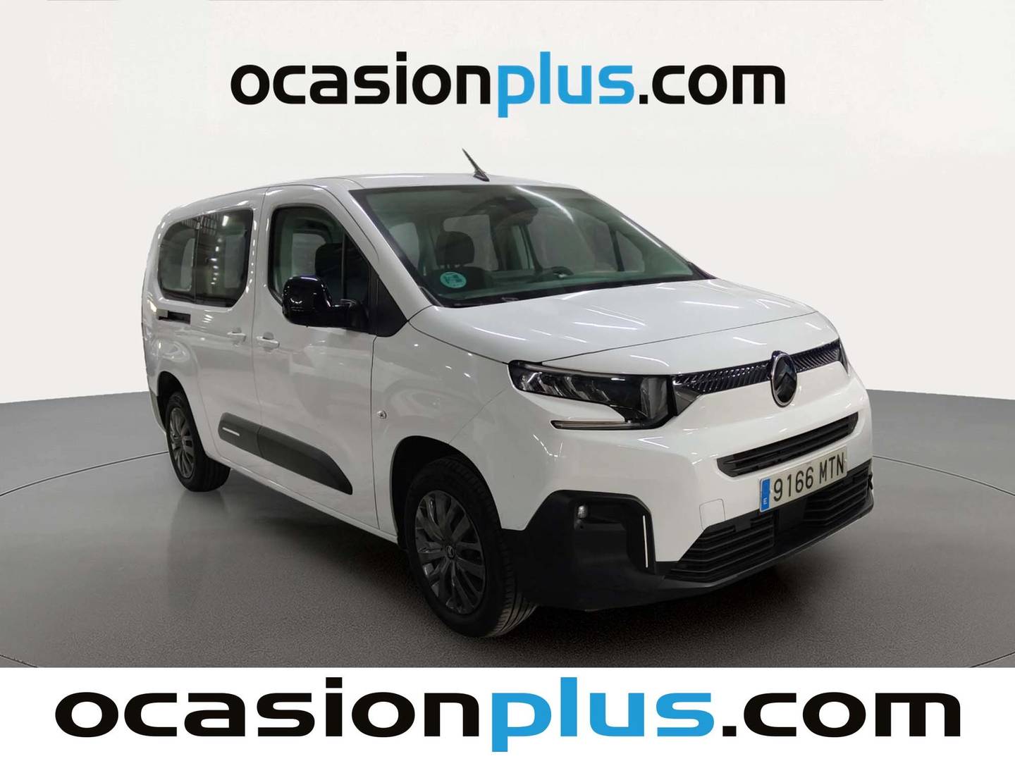 Foto delantera Citroën Berlingo Citroën Berlingo BlueHDi 130 S&S Talla XL Plus  (130 CV) derecha