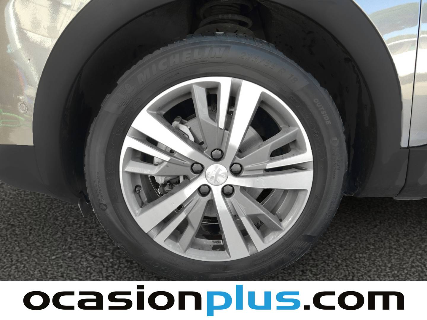 Foto Peugeot 3008 Peugeot 3008 PureTech 130 S&S Allure Pack EAT8 (130 CV)