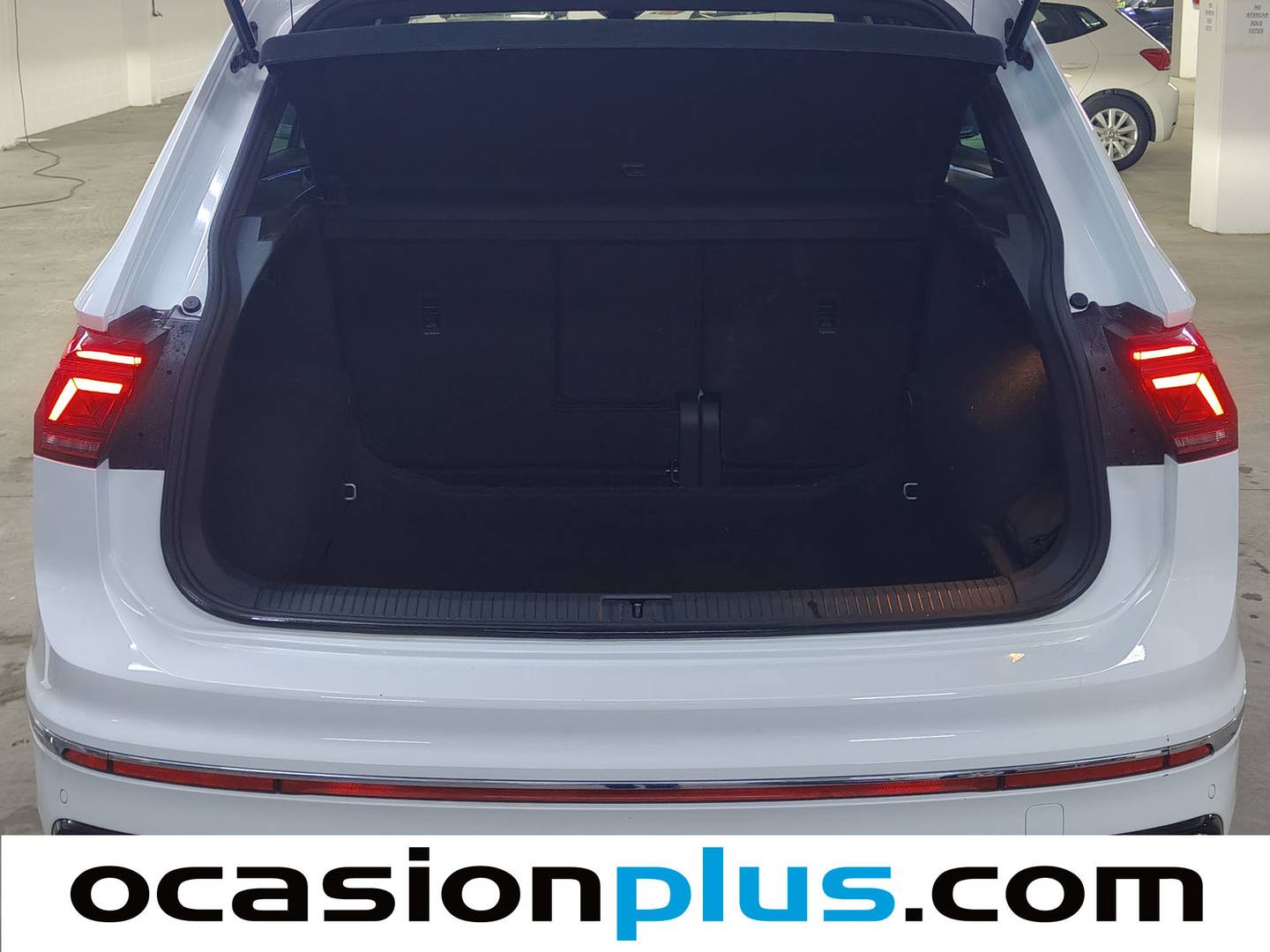 Foto Volkswagen Tiguan Volkswagen Tiguan R-Line 1.5 TSI DSG (150 CV)