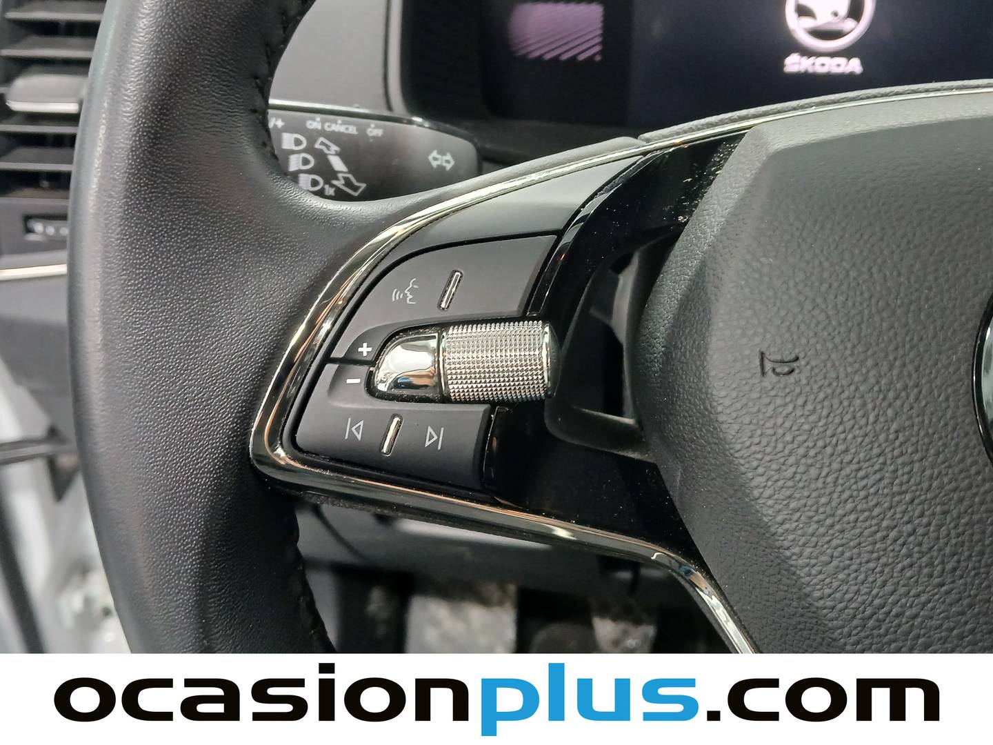 Foto Skoda Karoq Skoda Karoq 2.0 TDI Selection (115 CV)